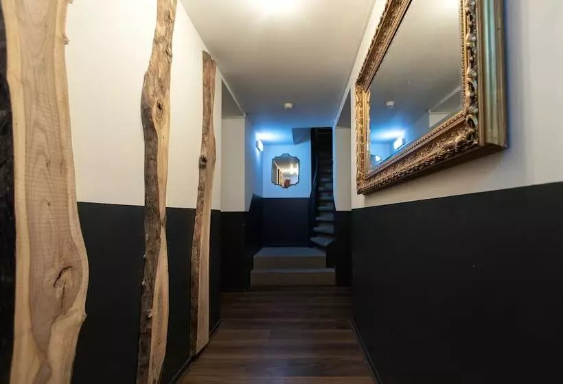 ホテル Quentin Amsterdam