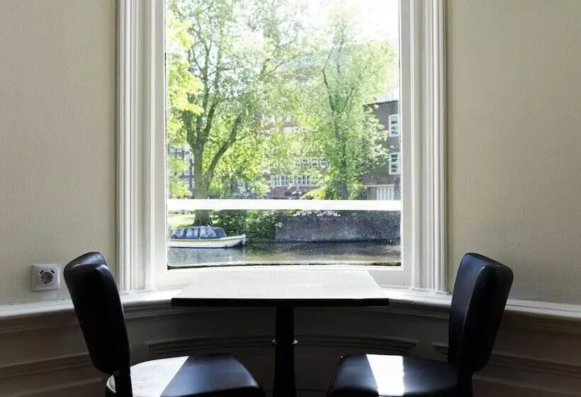 ホテル Quentin Amsterdam