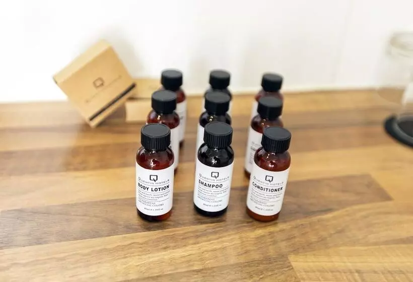 ホテル Quentin Amsterdam