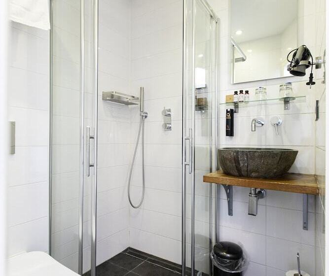 בית מלון כפרי Quentin Amsterdam