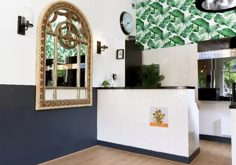 ホテル Quentin Amsterdam