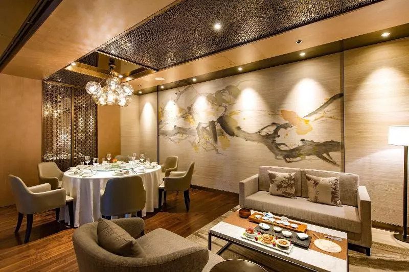 هتل Renaissance Beijing Capital