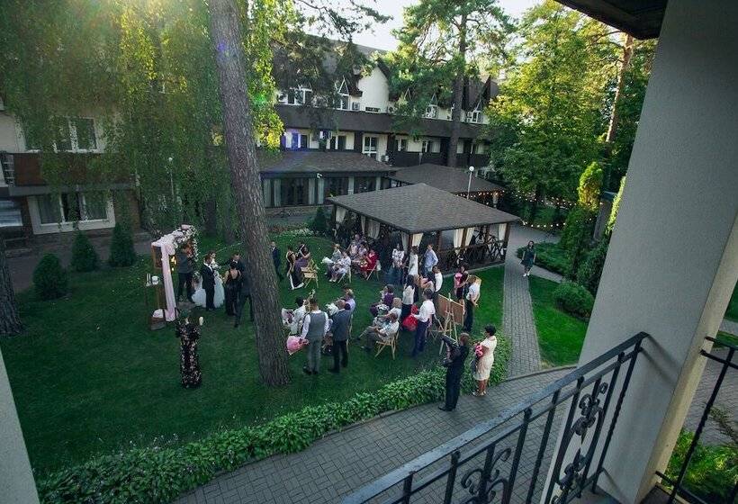 בית מלון כפרי Ukraina