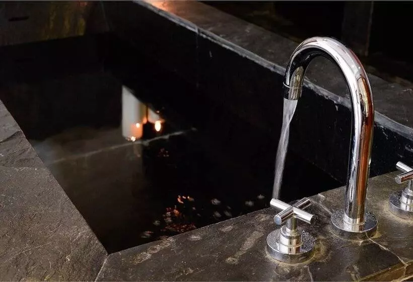 هتل Urbn Boutique Shanghai