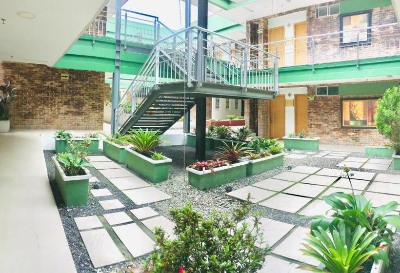 Отель De Aventura Y Centro De Convenciones Madaura