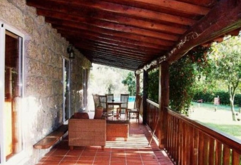 Casa Com Piscina, V Minho By Izibookings