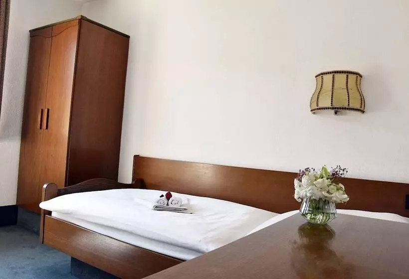 Hotelli Goldene Rose