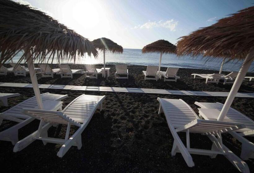 هتل Seaside By Manos