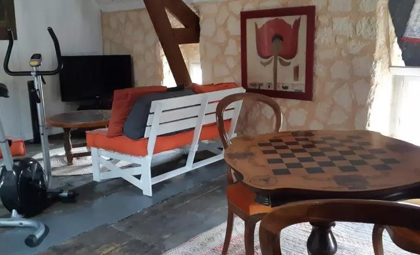 Majatalo La Miramboise, Chambres Et Table D Hôtes