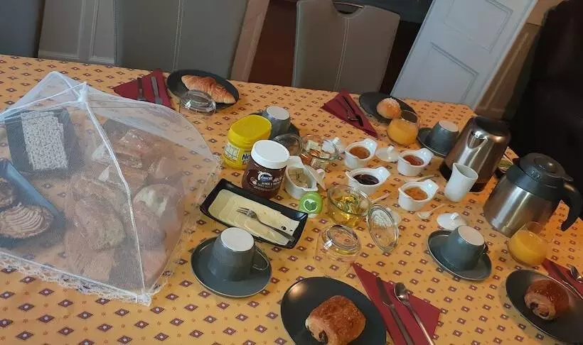 Majatalo La Miramboise, Chambres Et Table D Hôtes