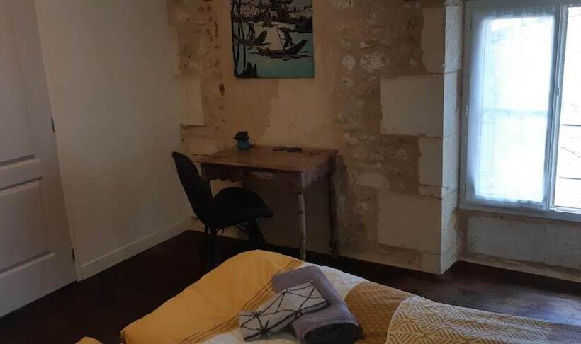 ペンション La Miramboise, Chambres Et Table D Hôtes