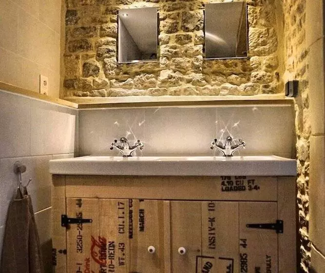 Aamiaismajoitus (B&B) Domaine Airborne