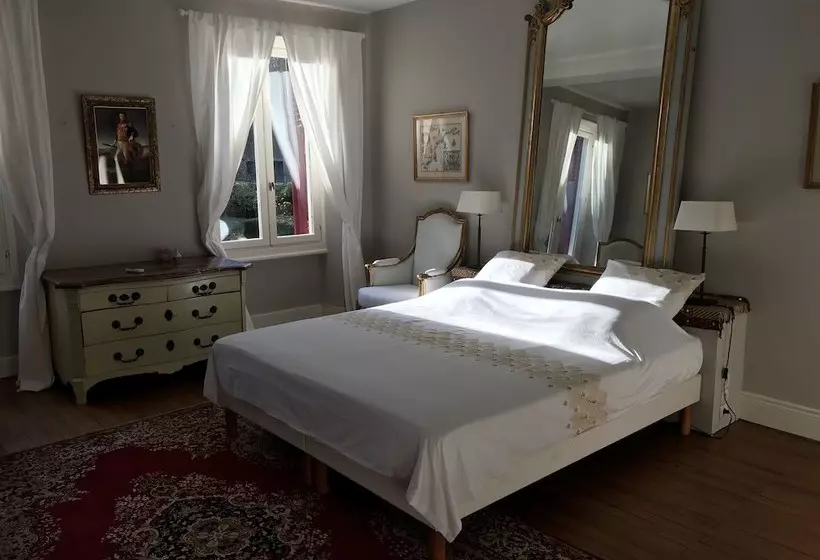 Aamiaismajoitus (B&B) Residence Le Petit Paradis