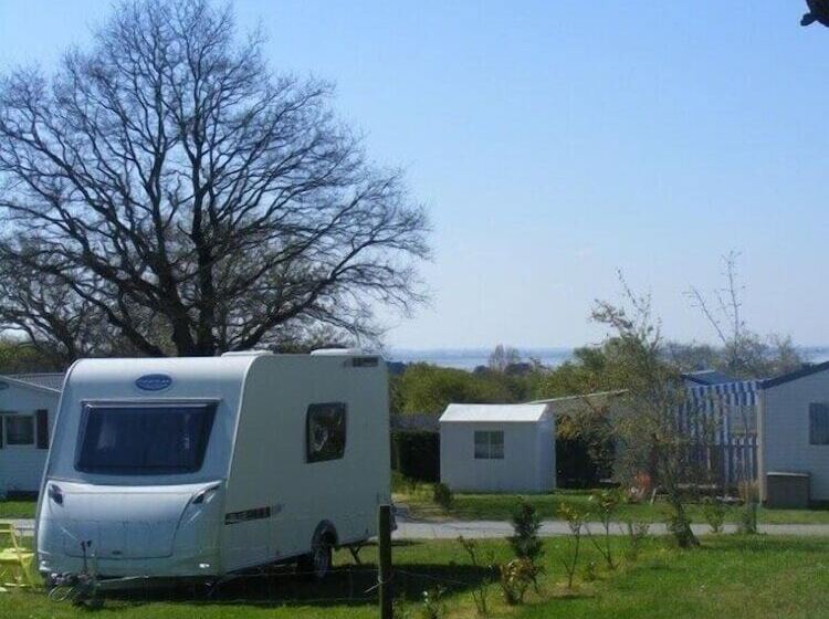 ホテル Camping Les Brillas