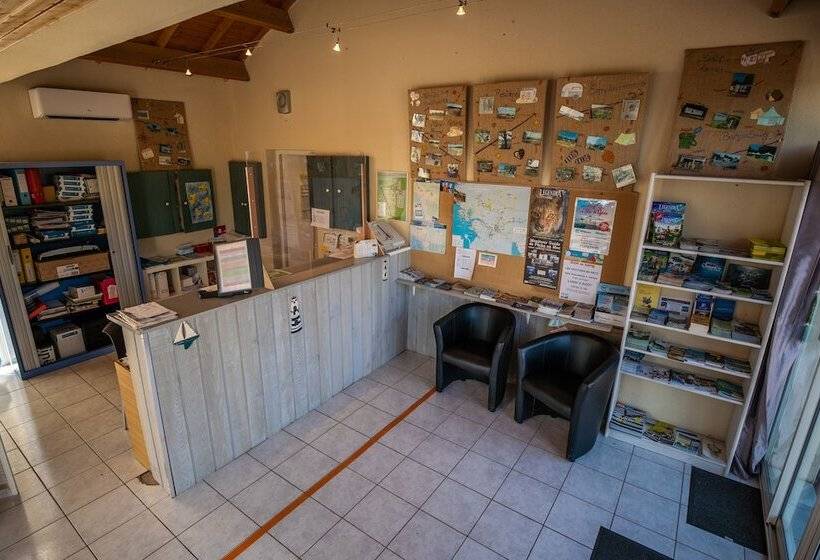 ホテル Camping Les Brillas