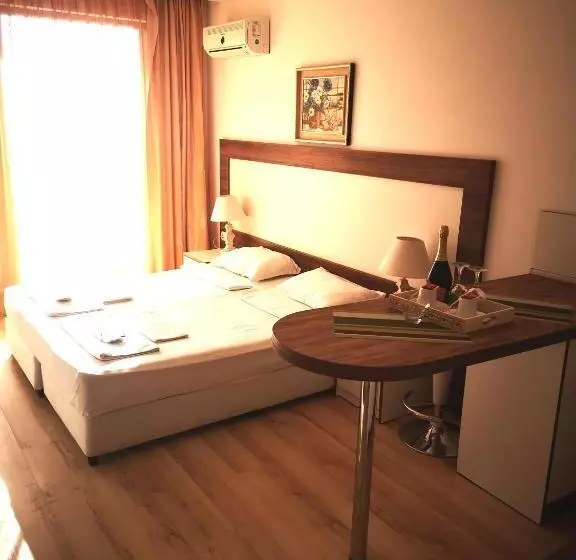 ホテル Olymp Apart Complex