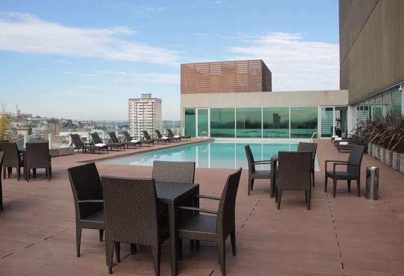 Hotelli Rivera Casino & Resort