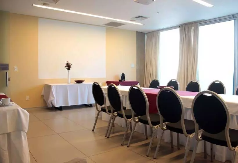 Hotelli Rivera Casino & Resort