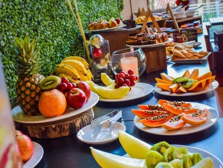 Hotelli Rivera Casino & Resort