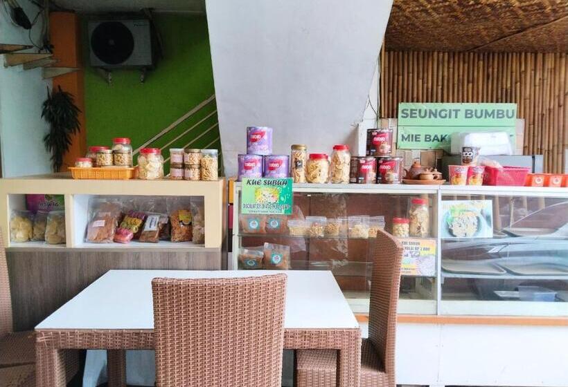 בית מלון כפרי Seungit Guest House Syariah