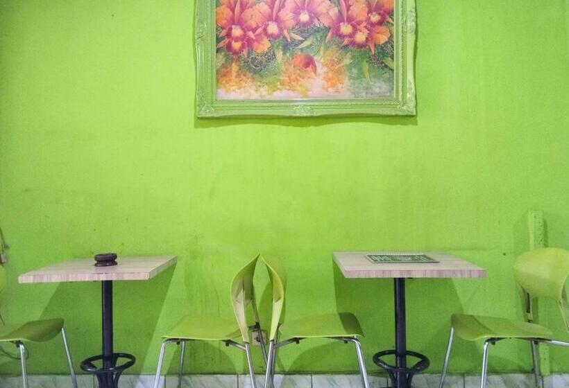 בית מלון כפרי Seungit Guest House Syariah