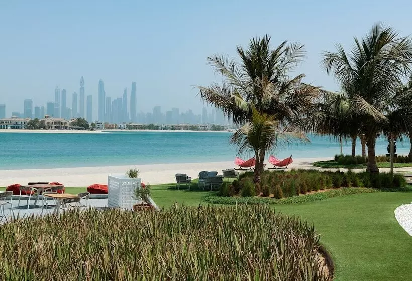 هتل Th8 Palm Dubai Beach Resort Vignette Collection, An Ihg