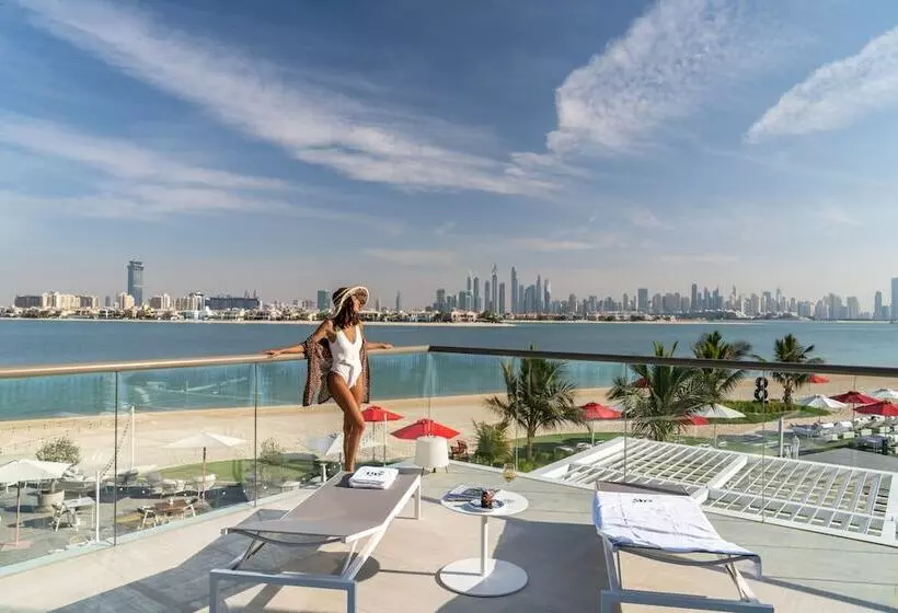 هتل Th8 Palm Dubai Beach Resort Vignette Collection, An Ihg