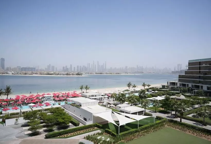 هتل Th8 Palm Dubai Beach Resort Vignette Collection, An Ihg