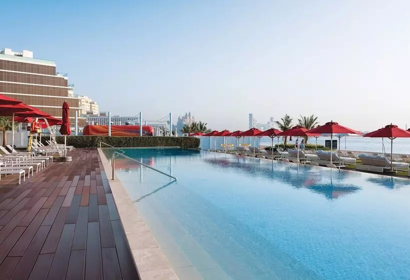 هتل Th8 Palm Dubai Beach Resort Vignette Collection, An Ihg