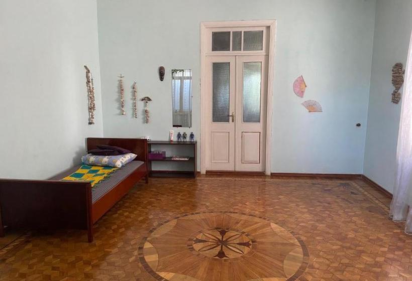 پانسیون у риты