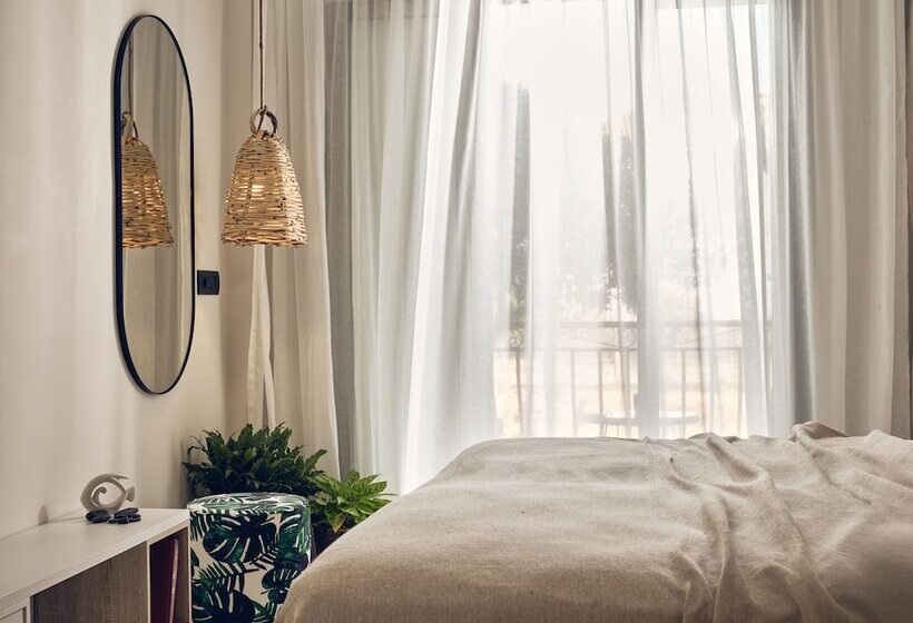 پانسیون Nomas Living