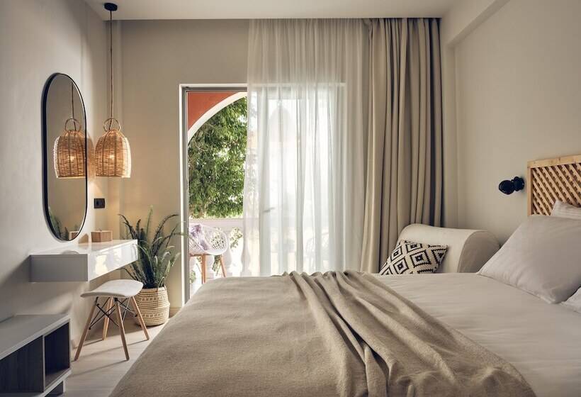 پانسیون Nomas Living