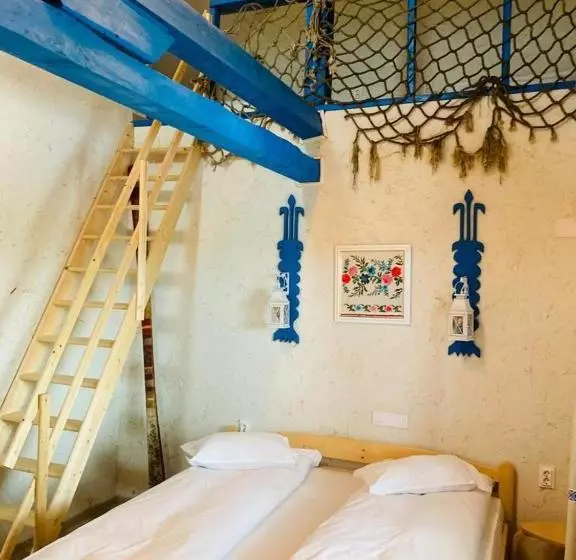 ユースホステル Nena Art Resort