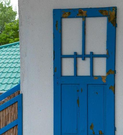 Hostel Nena Art Resort