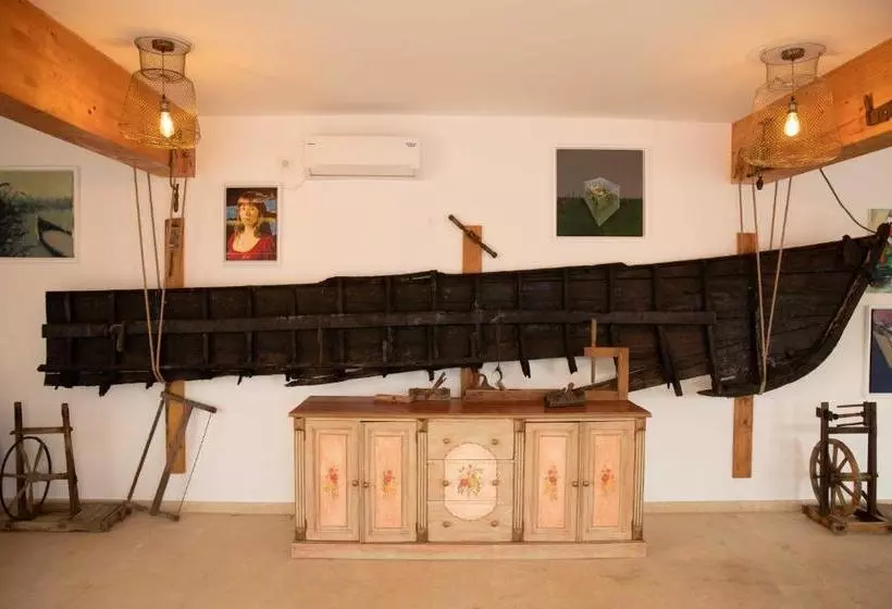 ユースホステル Nena Art Resort