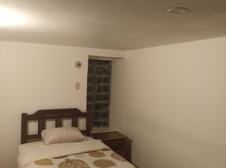 تختخواب و صبحانه Peru Inn Hostel