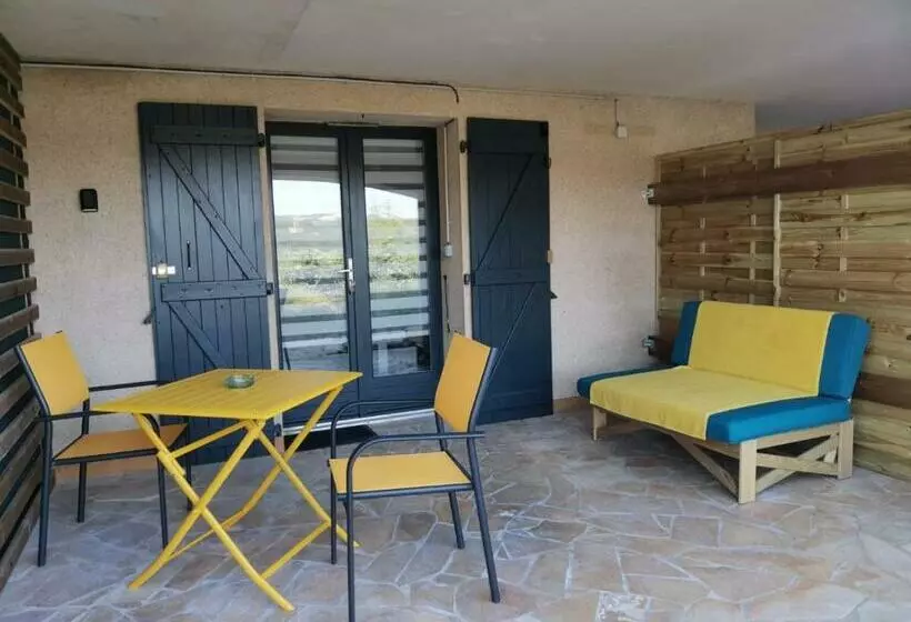 تختخواب و صبحانه Le Sénéchal