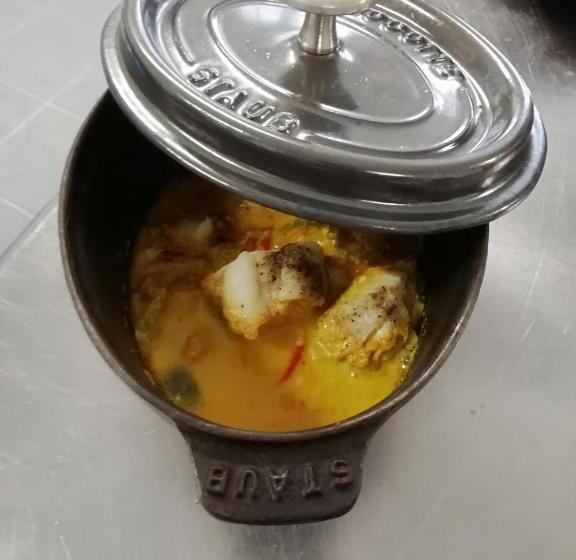 Отель Le Merle Blanc Louchats