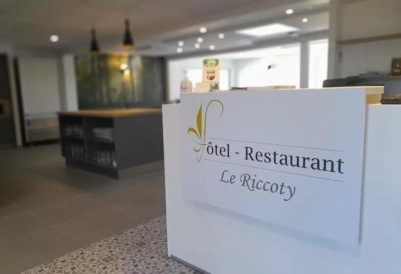 Hotelli Le Riccoty