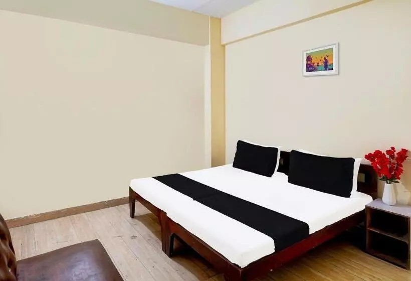 Hotelli O Dvs Palace