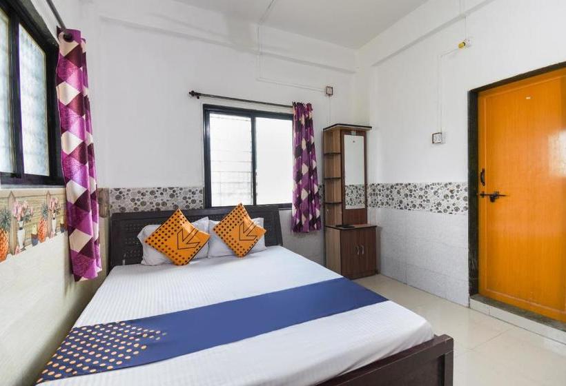 Spot On 66186 Hotel Basari