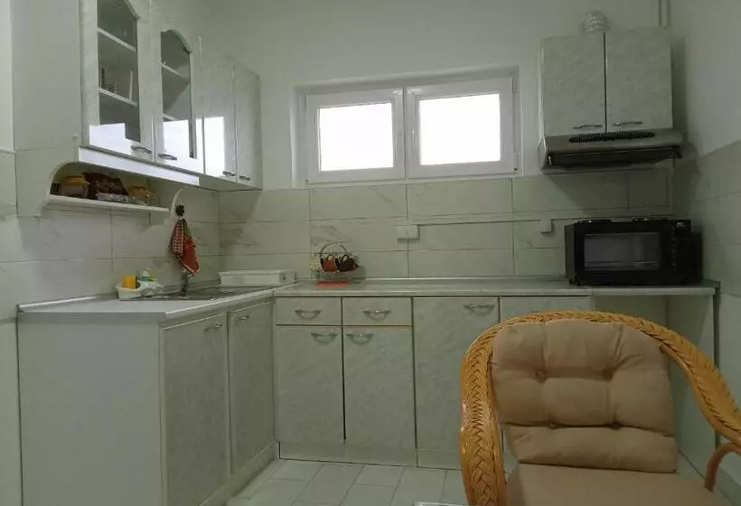 پانسیون Apartman Zafirovi