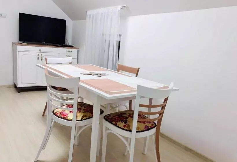 Majatalo Casa Craciun