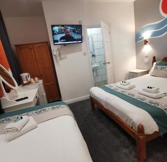 פנסיון Richmond House