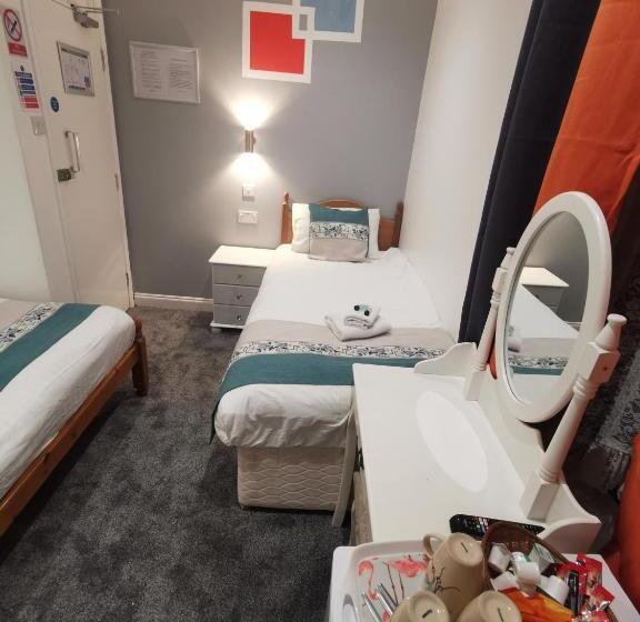 פנסיון Richmond House