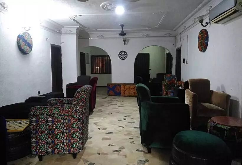ペンション Room In House The Village Apartments, Gbagada O9o98o58ooo