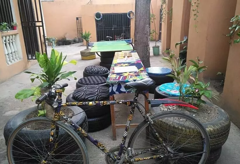 ペンション Room In House The Village Apartments, Gbagada O9o98o58ooo