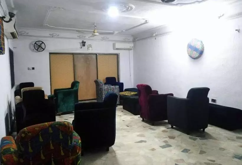 ペンション Room In House The Village Apartments, Gbagada O9o98o58ooo