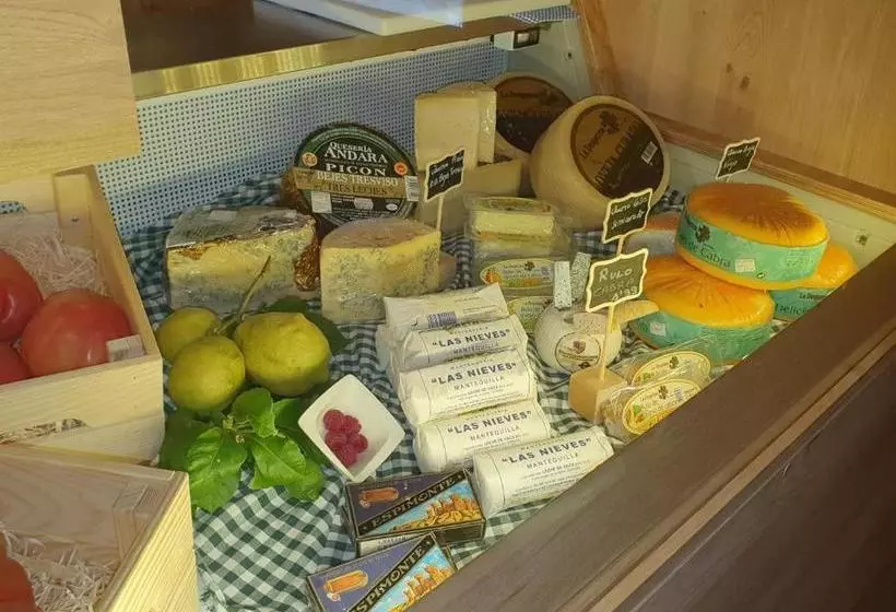 ユースホステル Ermita 1883