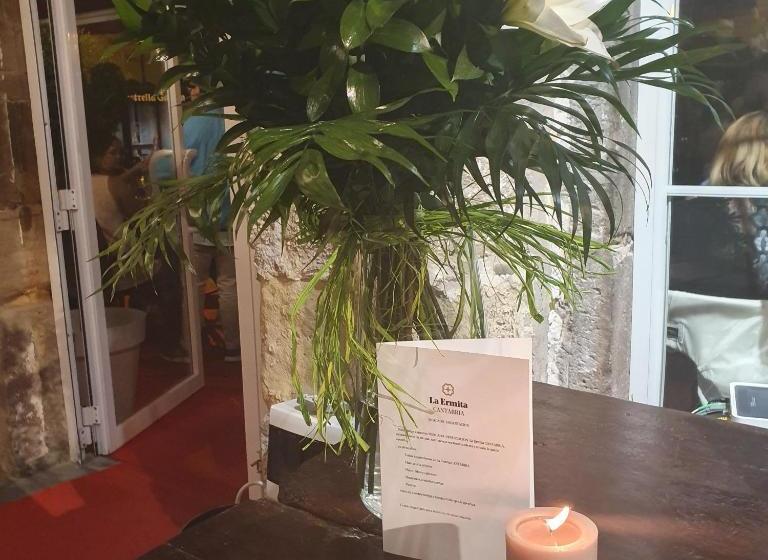 فندق صغير Ermita 1883